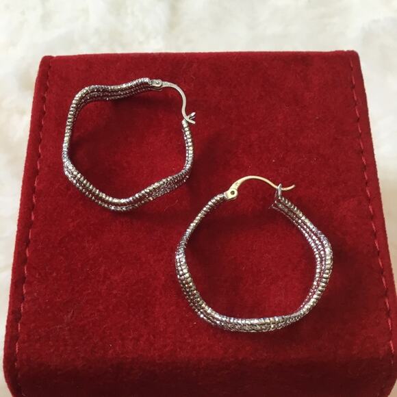 Silver Trio-Wave Crystals Earrings - Picture 2 of 8